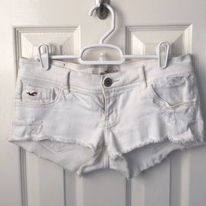 White hollister shorts